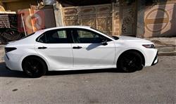 تۆیۆتا کامری